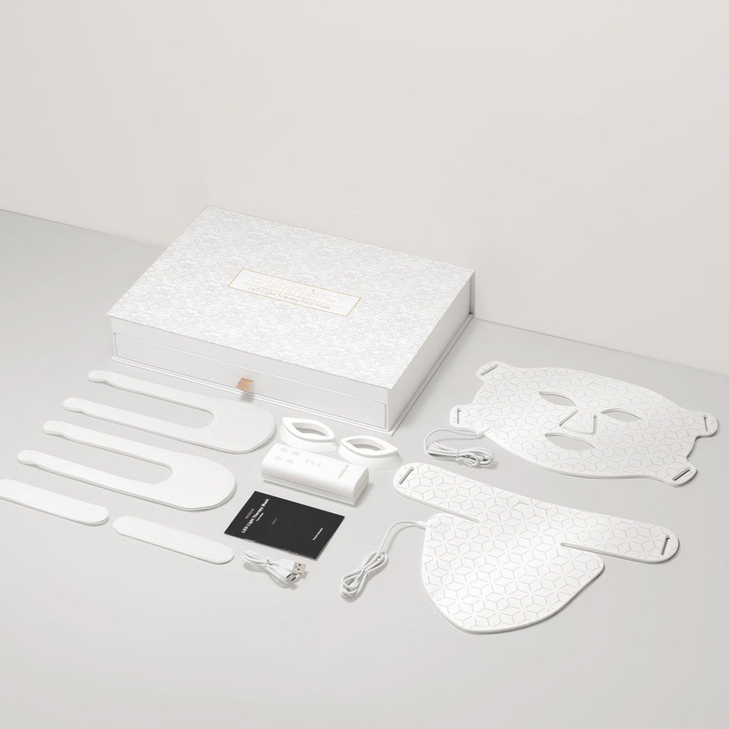 Veiyana™ - LED Face Mask